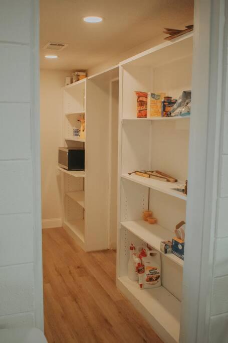 Casa Charleston-3Br-2Bath-Hot Tub-Pet Friendly-No Pet Fees! Villa Albuquerque Kültér fotó
