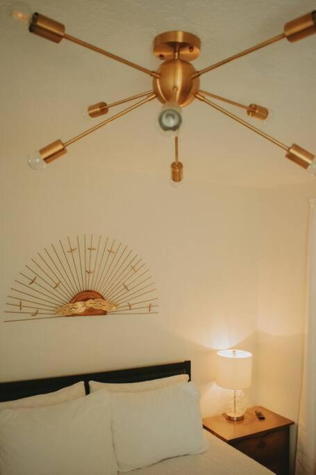 Casa Charleston-3Br-2Bath-Hot Tub-Pet Friendly-No Pet Fees! Villa Albuquerque Kültér fotó