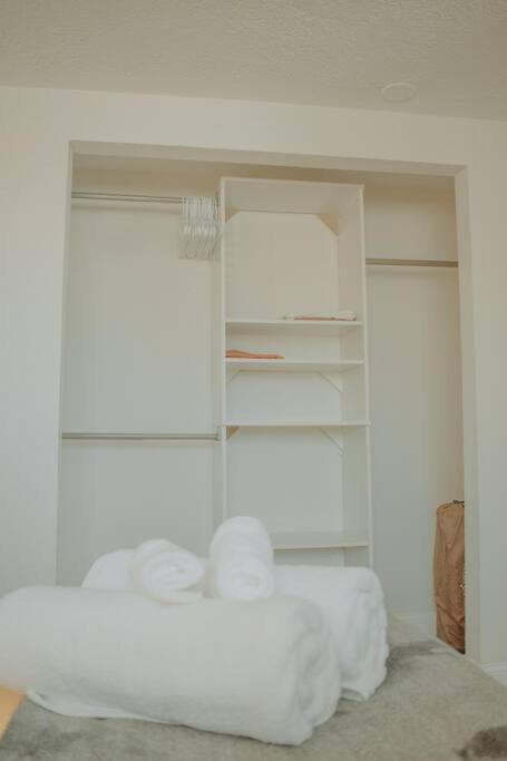 Casa Charleston-3Br-2Bath-Hot Tub-Pet Friendly-No Pet Fees! Villa Albuquerque Kültér fotó