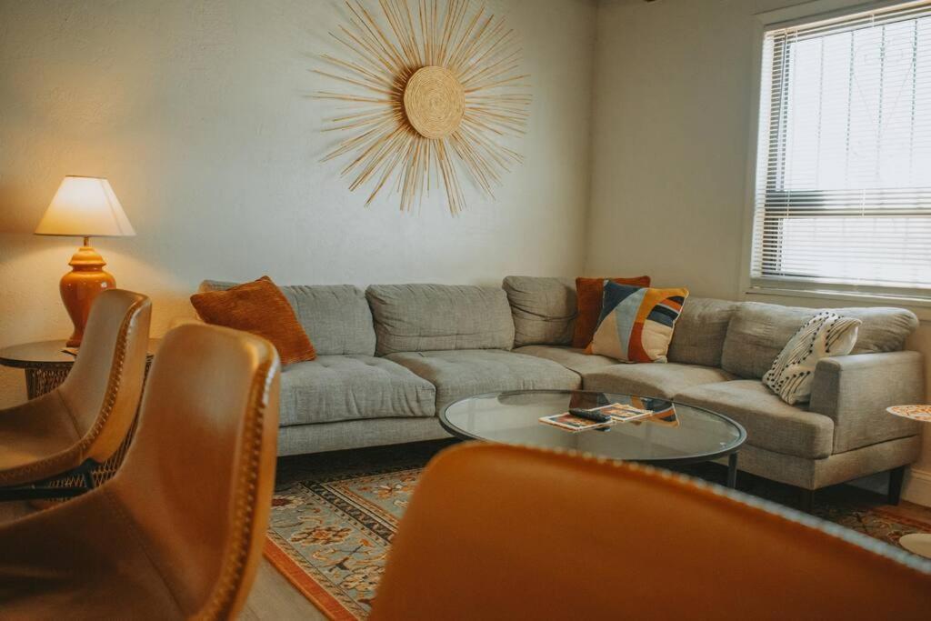 Casa Charleston-3Br-2Bath-Hot Tub-Pet Friendly-No Pet Fees! Villa Albuquerque Kültér fotó
