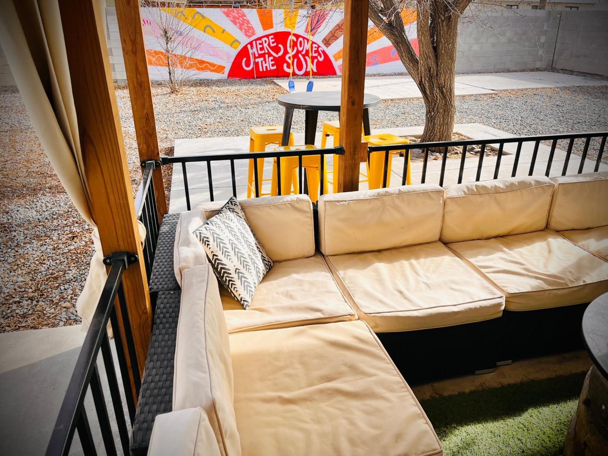 Casa Charleston-3Br-2Bath-Hot Tub-Pet Friendly-No Pet Fees! Villa Albuquerque Kültér fotó